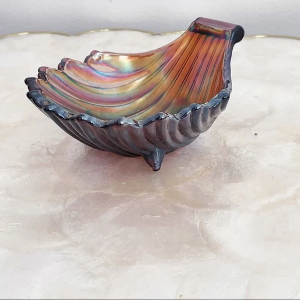 Vintage Amethyst Carnival Shell Glass Trinket Dish